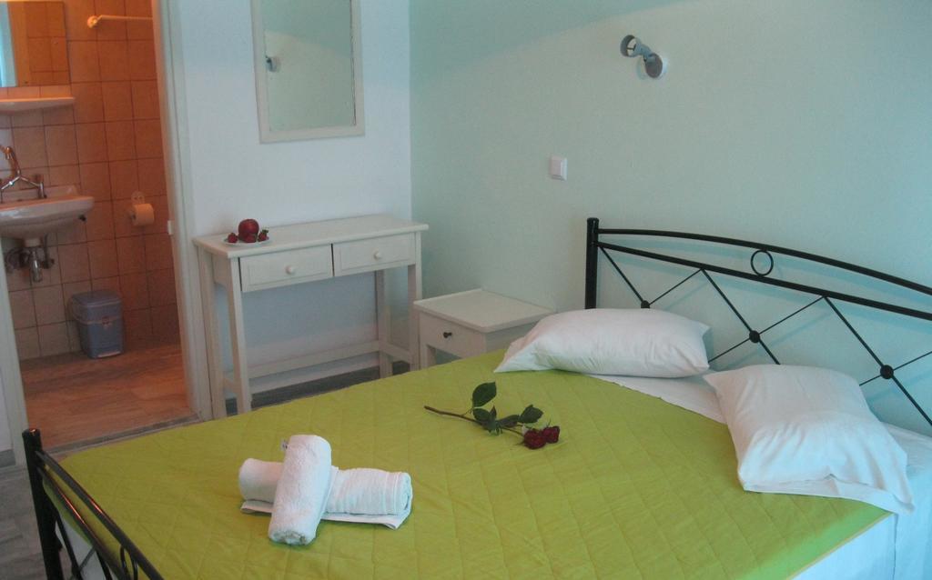 Very-Kokkos Pension 2 Naxos City Pokoj fotografie