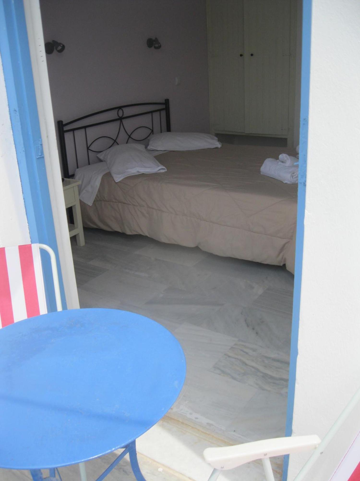 Very-Kokkos Pension 2 Naxos City Pokoj fotografie